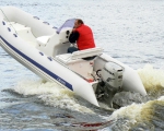 Правила движения на воде лодки с мотором